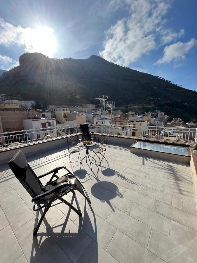 Апартаменты La Terrazza Sul Golfo Кастелламмаре-дель-Голфо Экстерьер фото