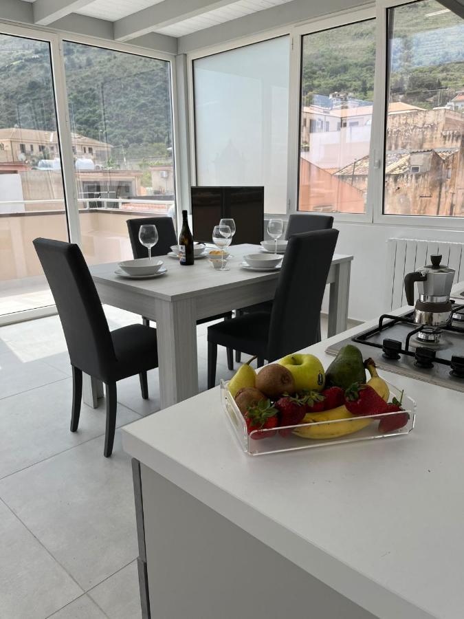 Апартаменты La Terrazza Sul Golfo Кастелламмаре-дель-Голфо Экстерьер фото